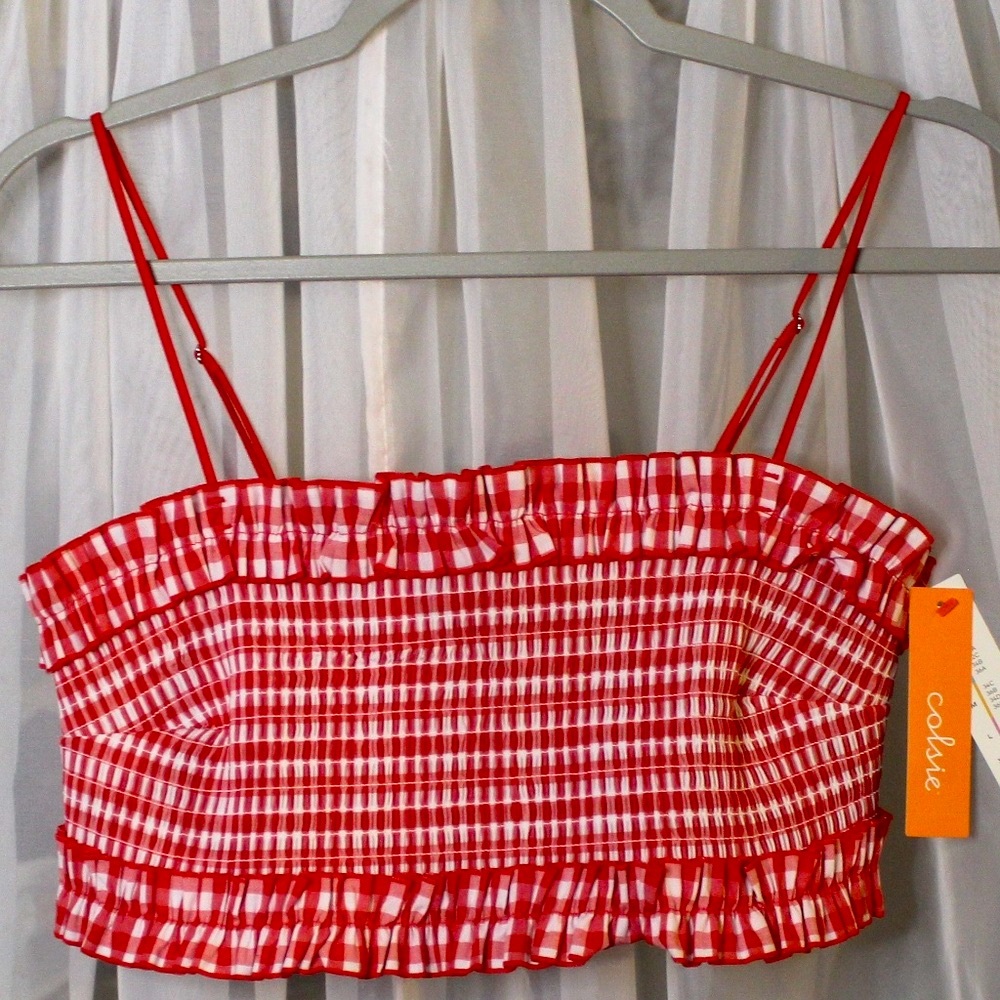 NWT Colsie Red and White Checkered Crop Top in Sz (L)